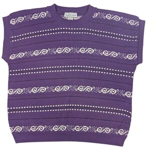 Vintage Jennifer Adams acrylic, mixed knit sweater vest. Large